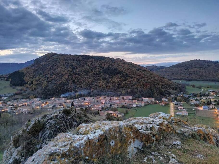 Gite L'Enclos O Rendez-Vous Roquefeuil-Pays De Sault- Avec Jardin Εξωτερικό φωτογραφία