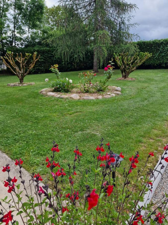 Gite L'Enclos O Rendez-Vous Roquefeuil-Pays De Sault- Avec Jardin Εξωτερικό φωτογραφία